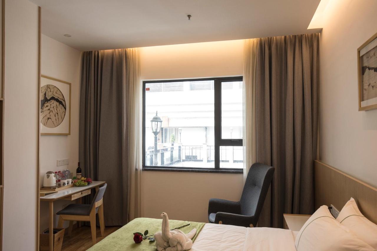 Bindun Langyi Hotel Yuzhong Exterior photo